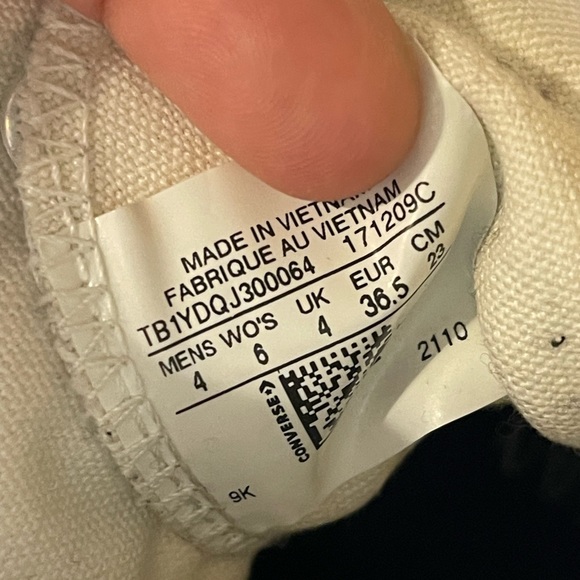 **SOLD** Converse platform - Picture 5 of 5